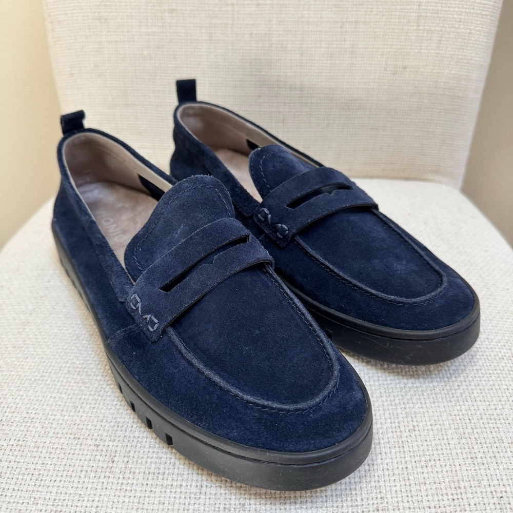 VIONIC Uptown Loafer Navy Suede size 10 - Picture 13 of 16
